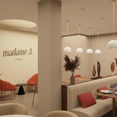 & Amoria La Baule, A Member Of Radisson Individuals 4* La Baule