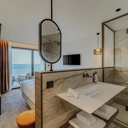 & Amoria La Baule, A Member Of Radisson Individuals Ξενοδοχείο 4*