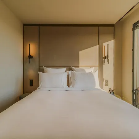 & Amoria La Baule, A Member Of Radisson Individuals Ξενοδοχείο 4*