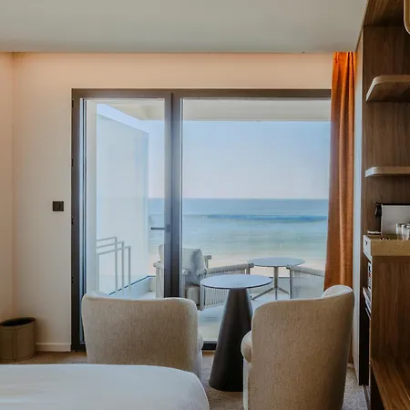 & Amoria La Baule, A Member Of Radisson Individuals