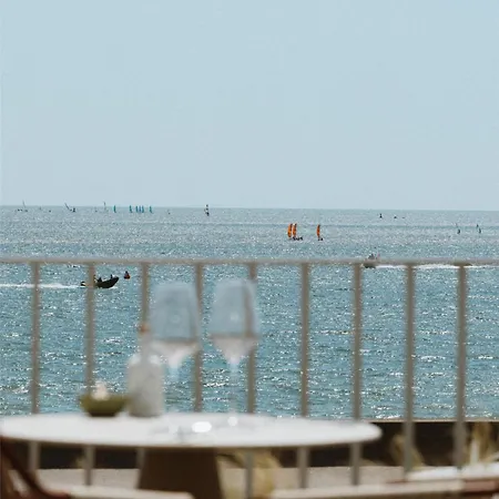 & Amoria La Baule, A Member Of Radisson Individuals מלון La Baule