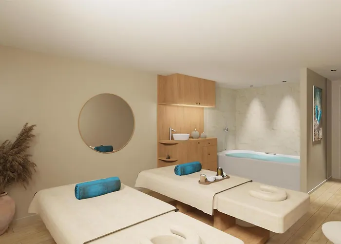 & Amoria La Baule, A Member Of Radisson Individuals